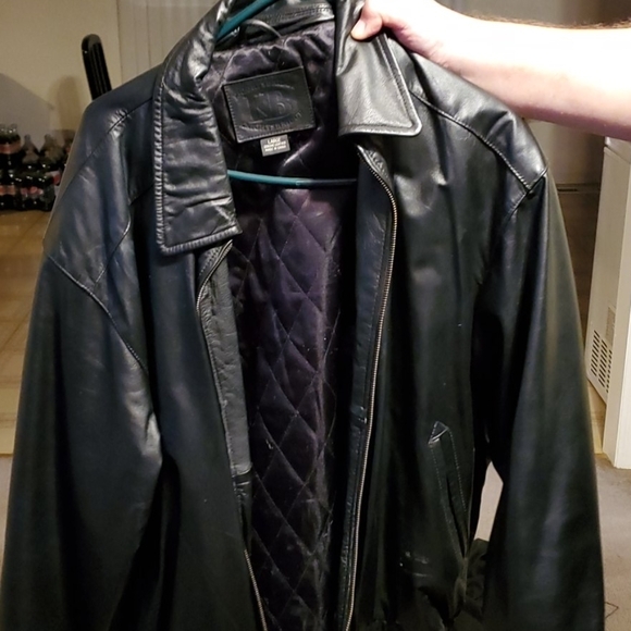 Mens leather jacket - Picture 5 of 11